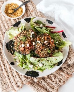 Mushrooms stuffed with vegetables and spicy dukkah