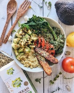 Tempeh Bowl Asian Black Sesame seed salad sprinkles